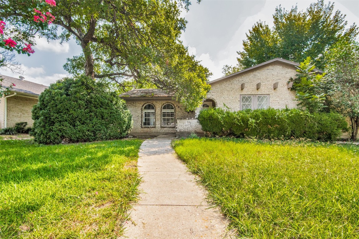 302 S Horne Street Duncanville TX 75116