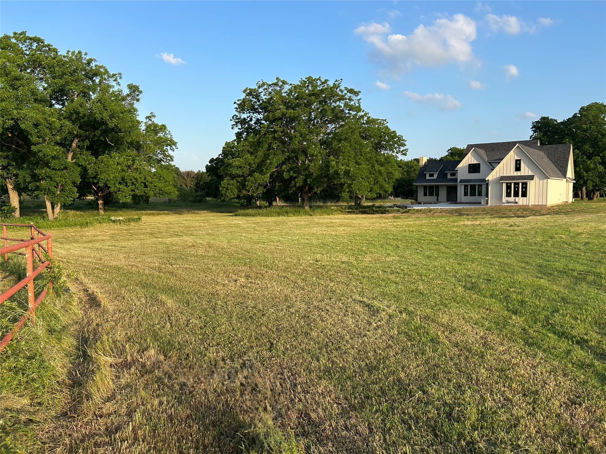 2191 Business Highway 377 Whitesboro TX 76273