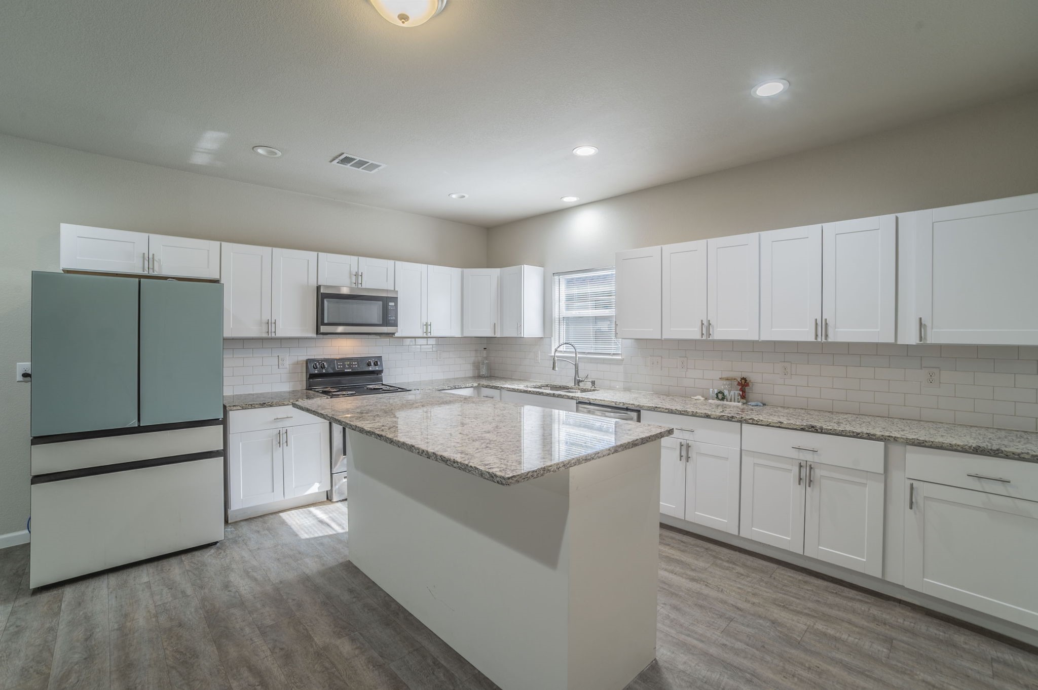 2407 Lee Avenue Fort Worth TX 76164