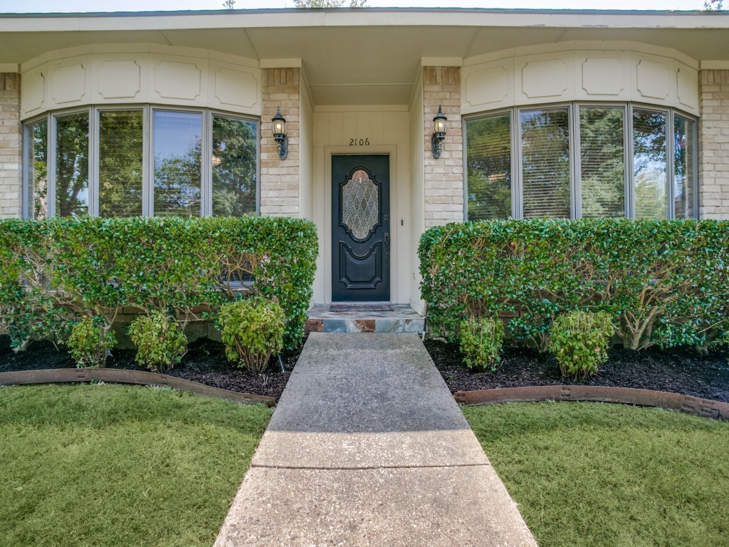 2106 Portsmouth Drive Richardson TX 75082
