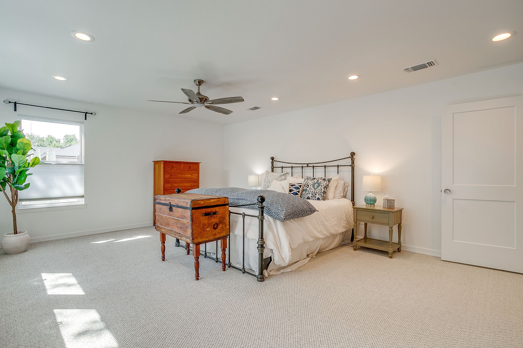 2706 Waits Avenue Fort Worth TX 76109