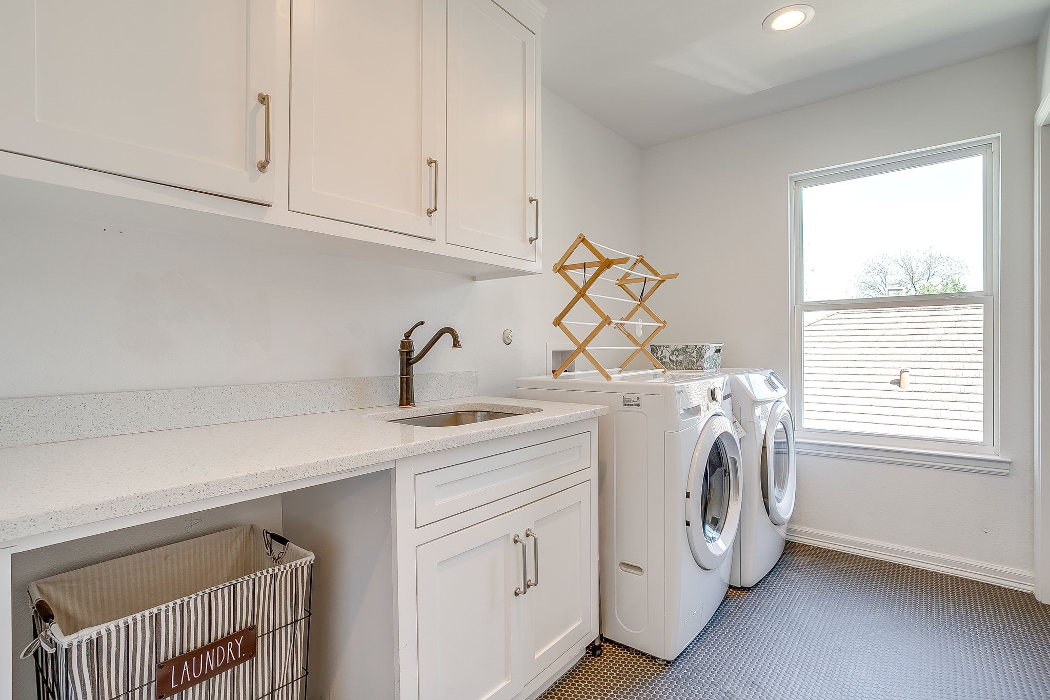 2706 Waits Avenue Fort Worth TX 76109