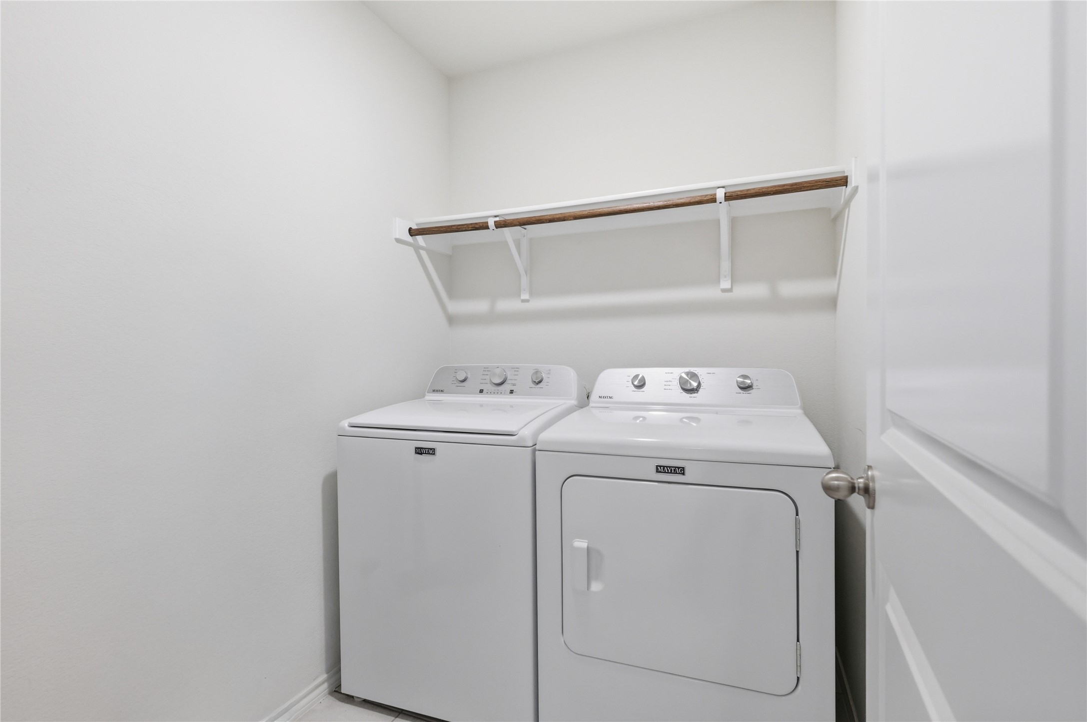 945 Alton Drive Aubrey TX 76227