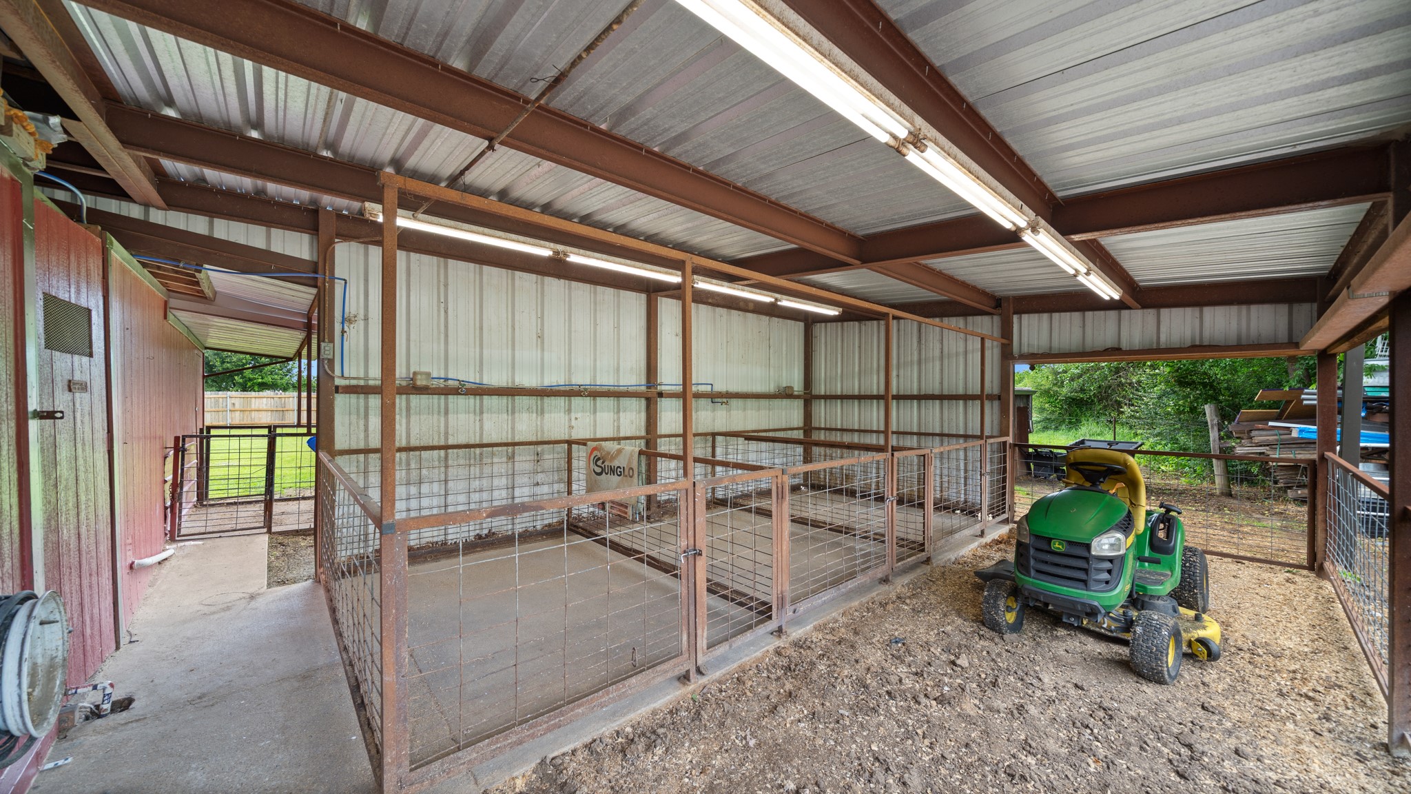 111 Vz County Road 3433 Wills Point TX 75169