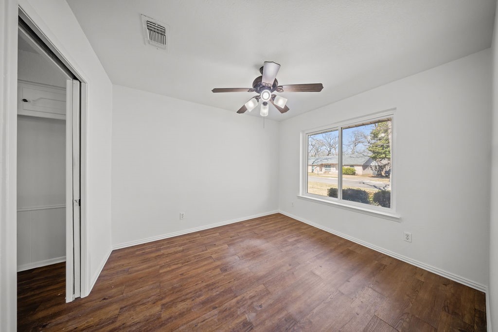 203 Oak Forest Trail Euless TX 76039