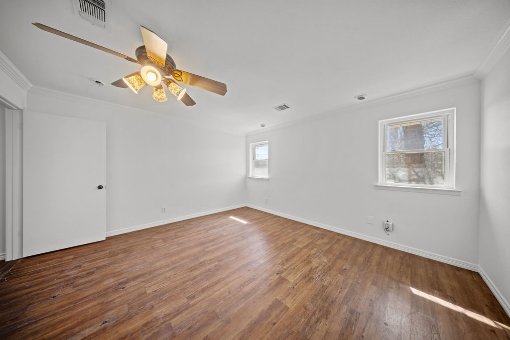 203 Oak Forest Trail Euless TX 76039