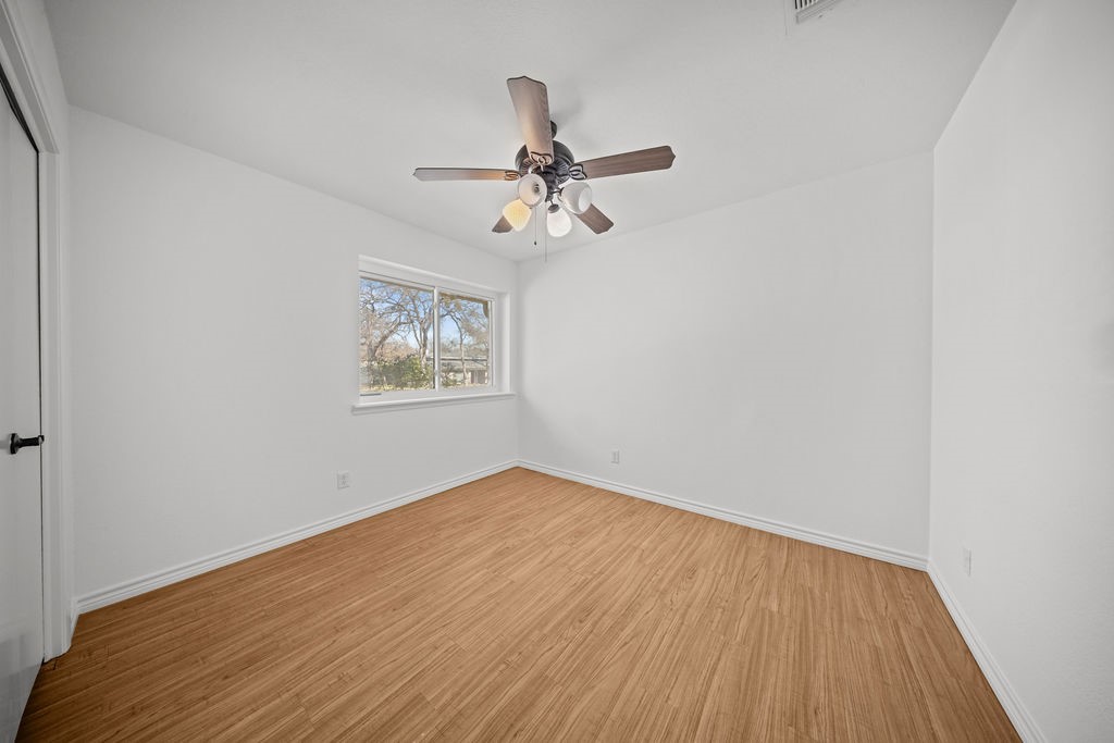 203 Oak Forest Trail Euless TX 76039