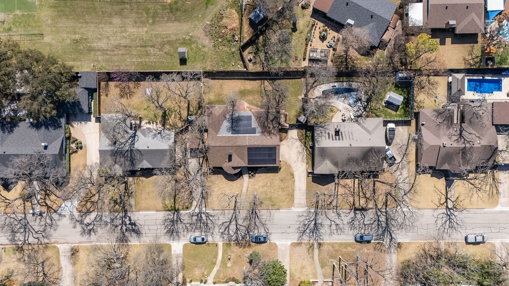 203 Oak Forest Trail Euless TX 76039