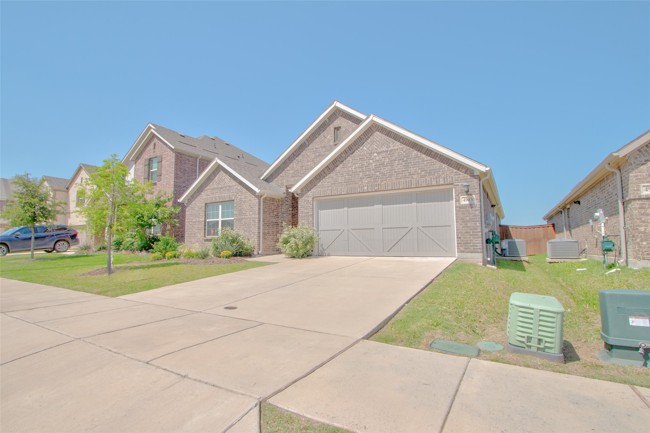 4913 Cleves Avenue Aubrey TX 76227