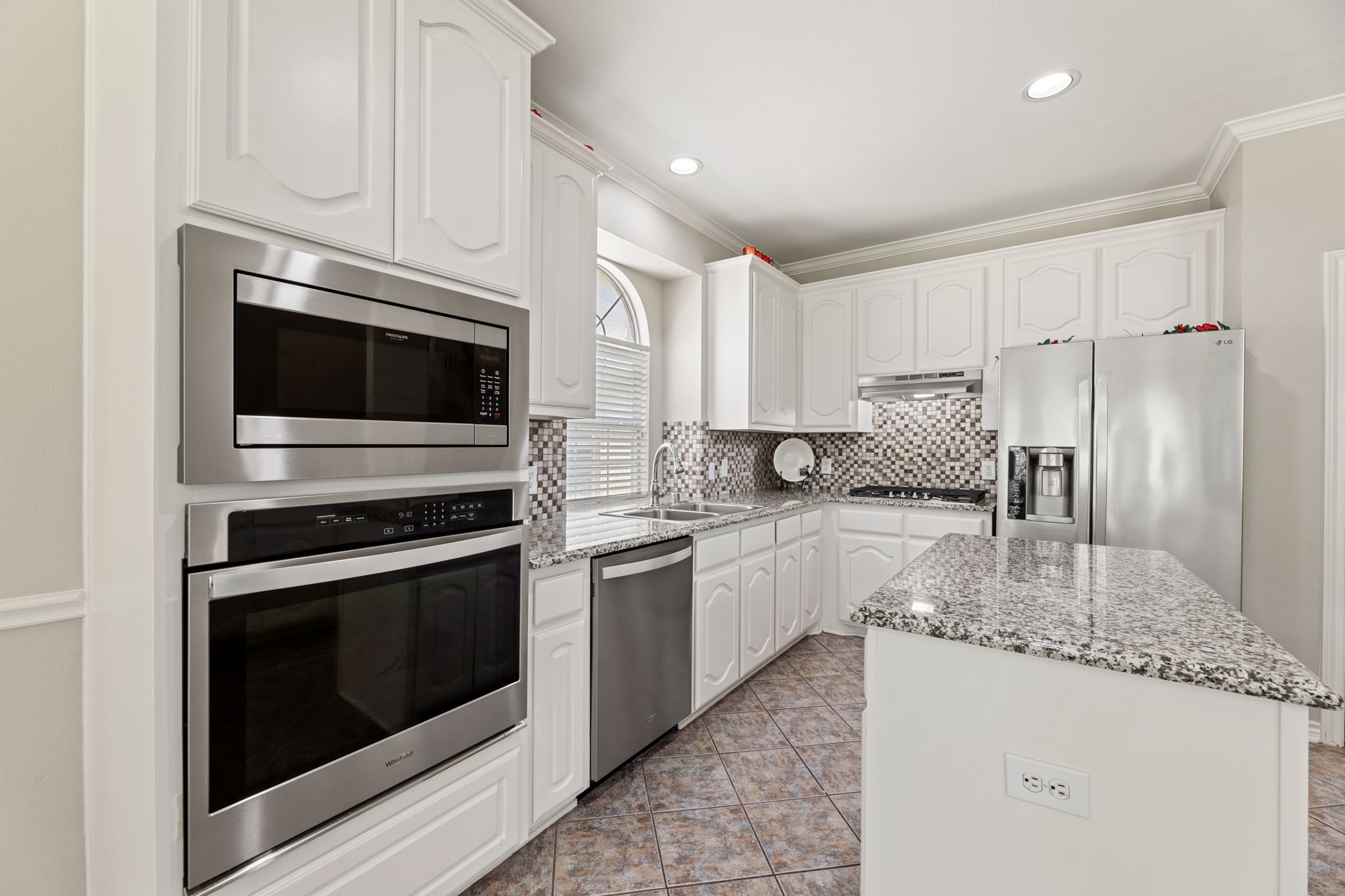 7724 Brook Meadow Lane Fort Worth TX 76133