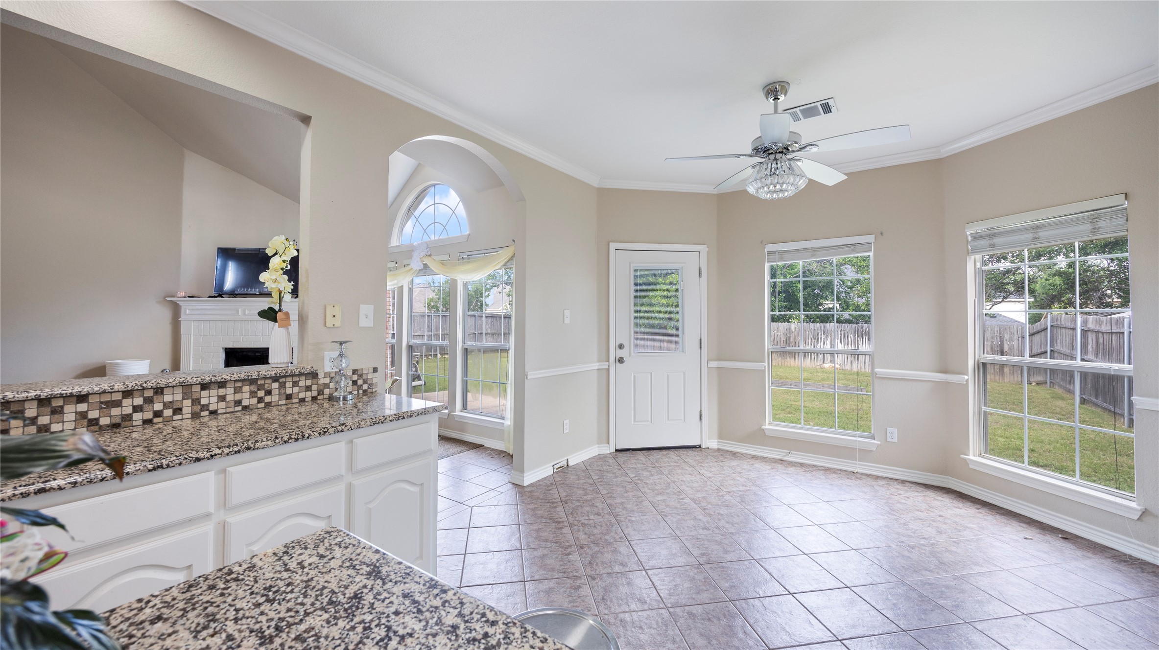 7724 Brook Meadow Lane Fort Worth TX 76133