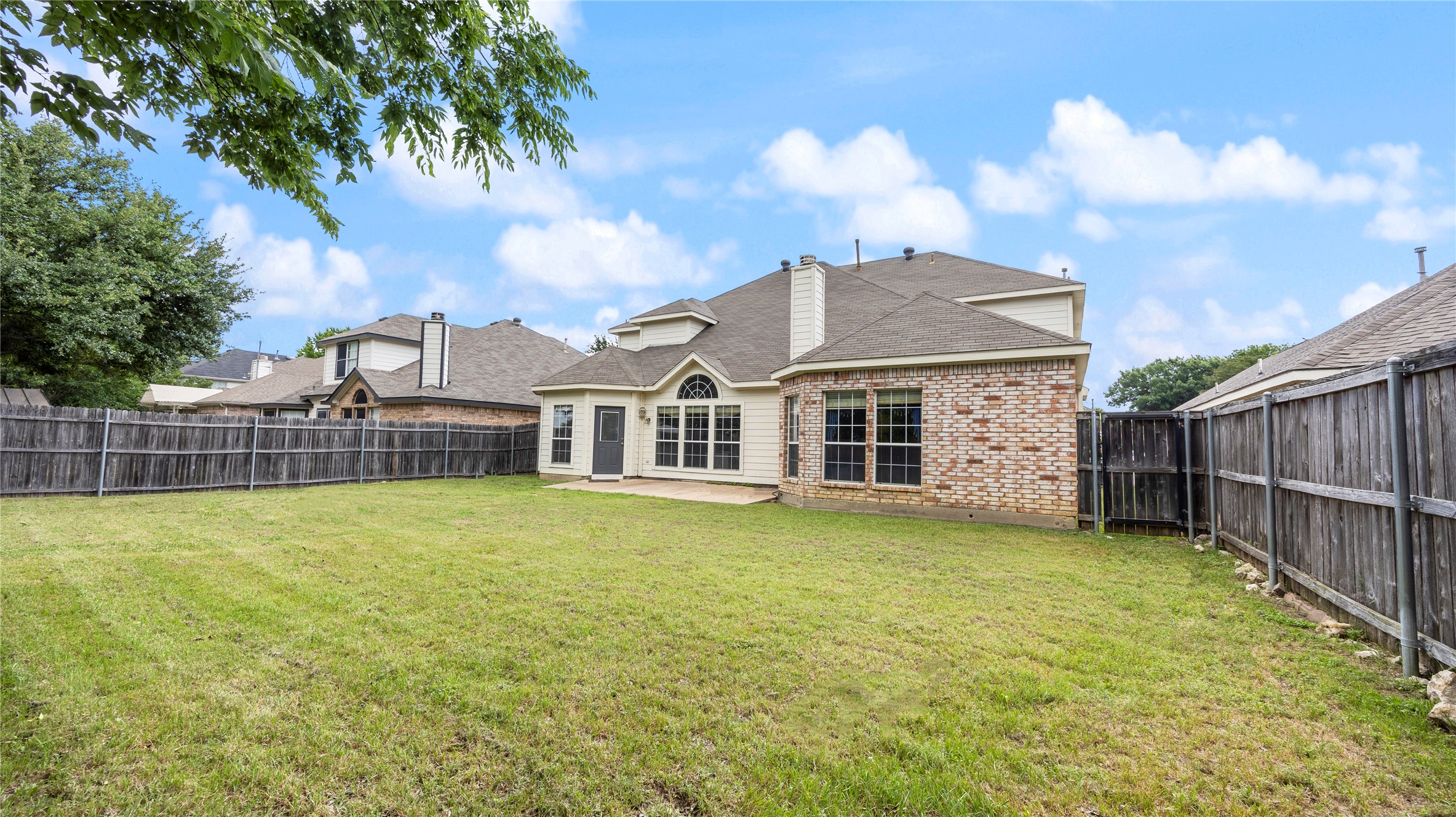 7724 Brook Meadow Lane Fort Worth TX 76133