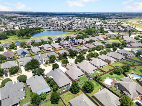 1120 Ponderosa Drive Aubrey TX 76227