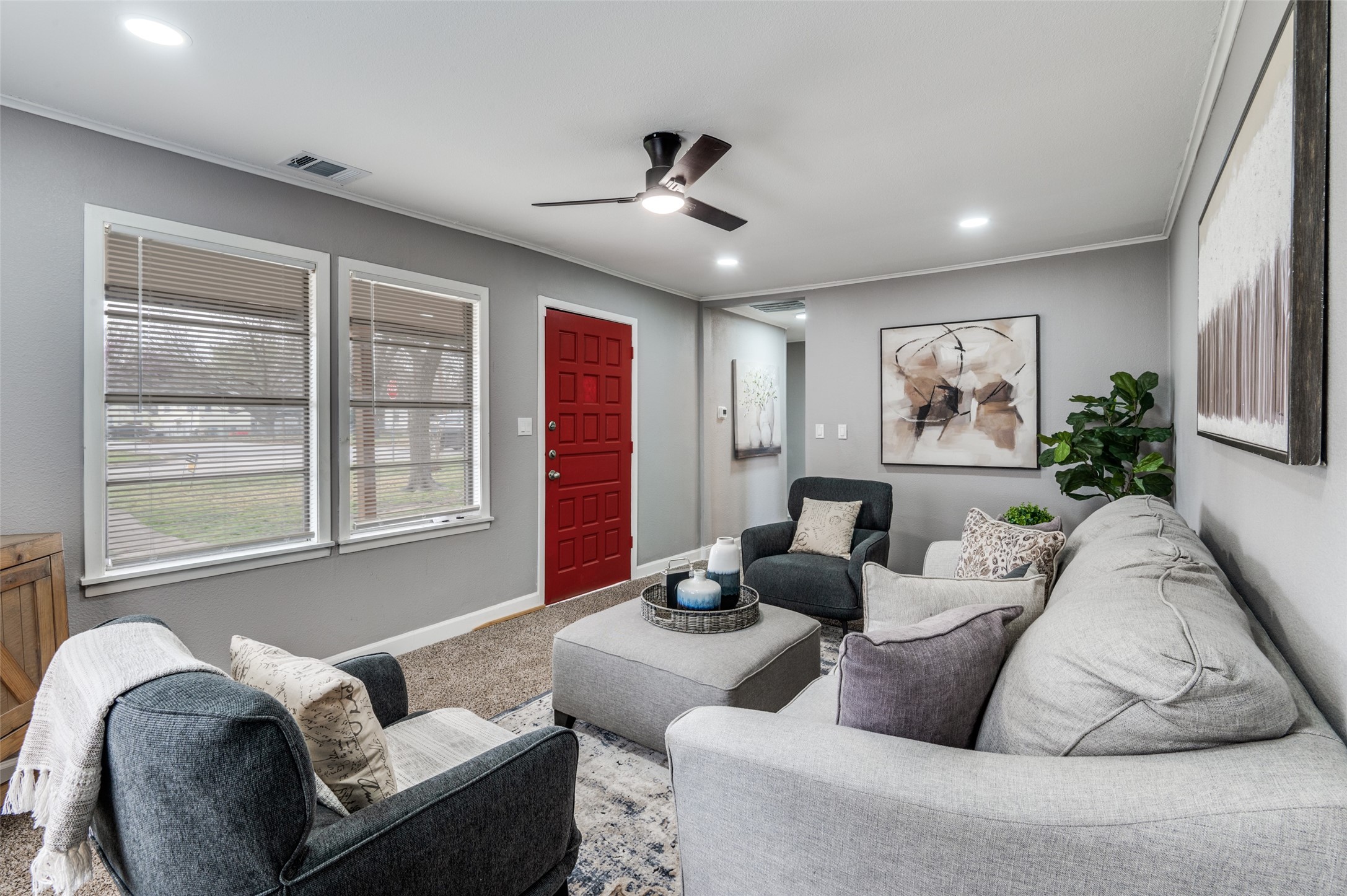 421 W 8th Street Lancaster TX 75146