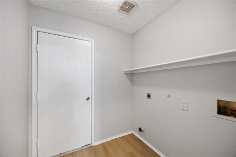 1133 Seneca Drive Arlington TX 76017