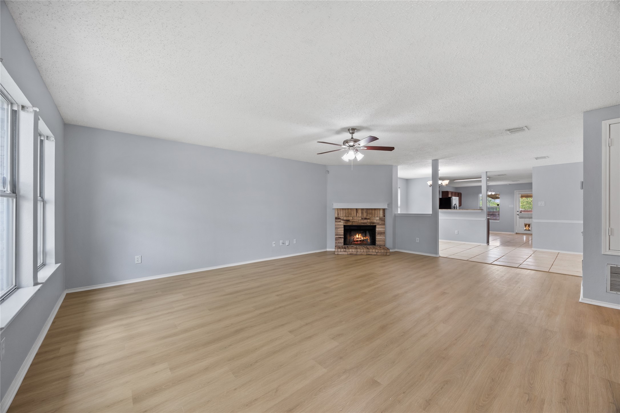 1133 Seneca Drive Arlington TX 76017