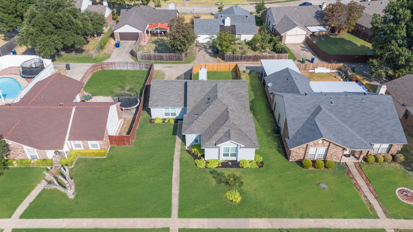 113 Kingsbridge Drive Garland TX 75040