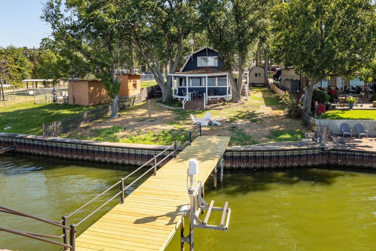 114 Harbor Drive Gun Barrel City TX 75156