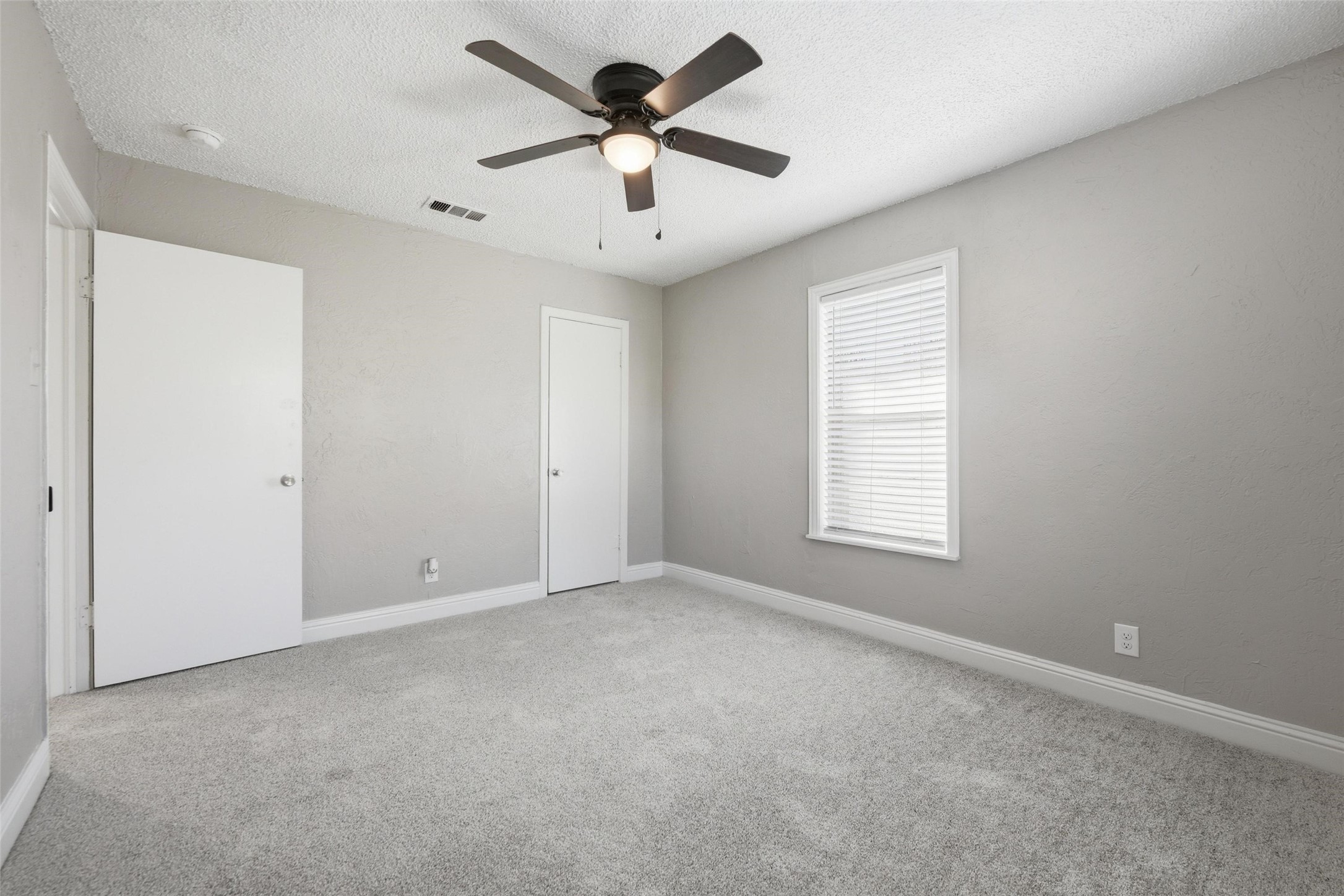 2616 Putnam Street Fort Worth TX 76112