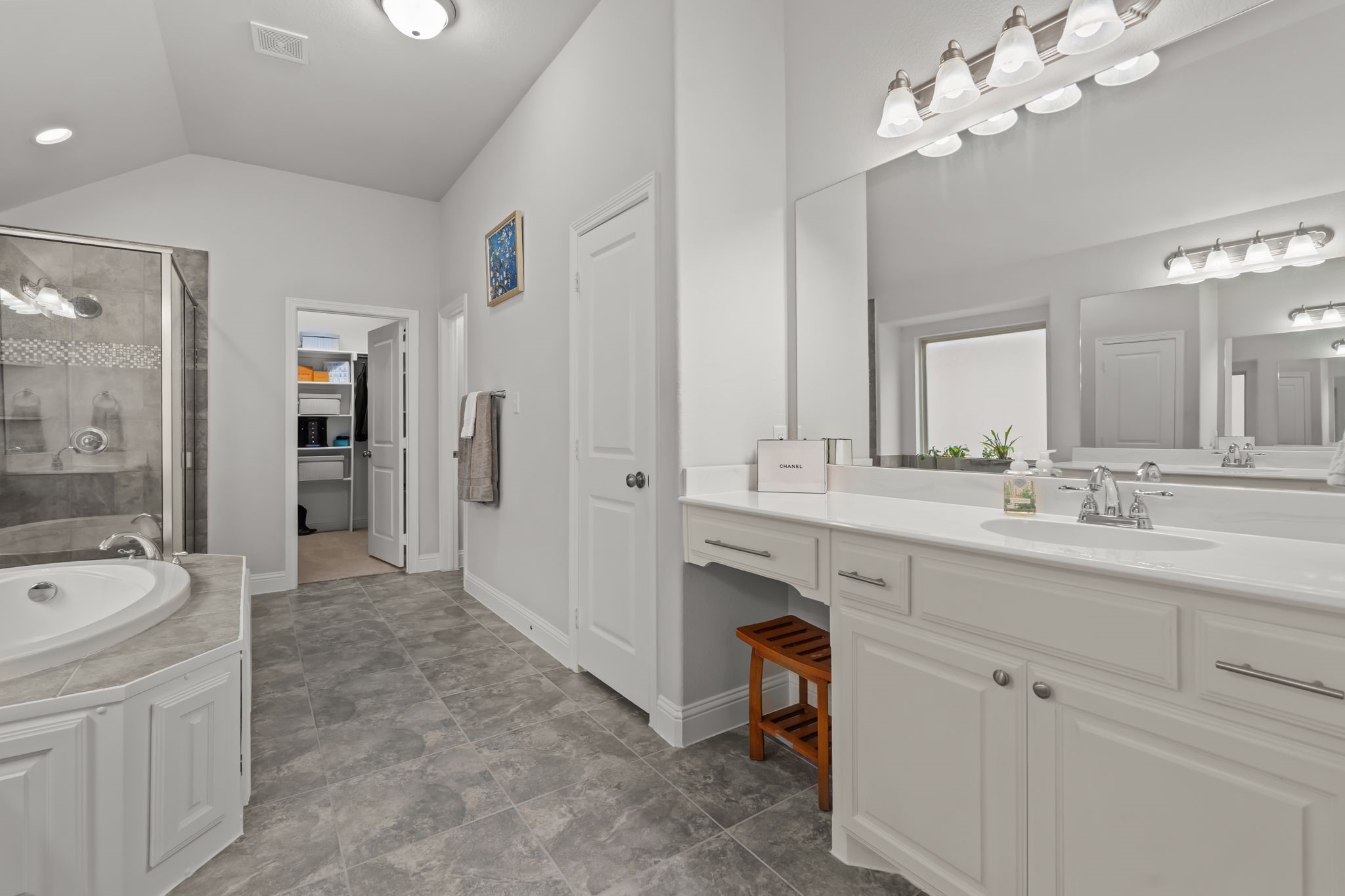 9621 Rosina Trail Fort Worth TX 76126