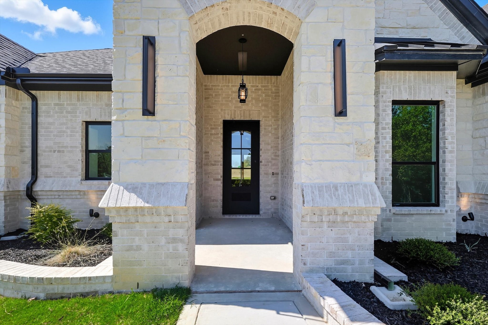 1040 Andy Ranch Court Azle TX 76020