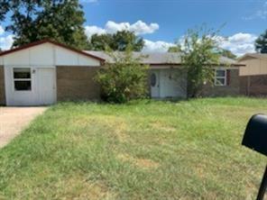 206 Redwood Street Mesquite TX 75181