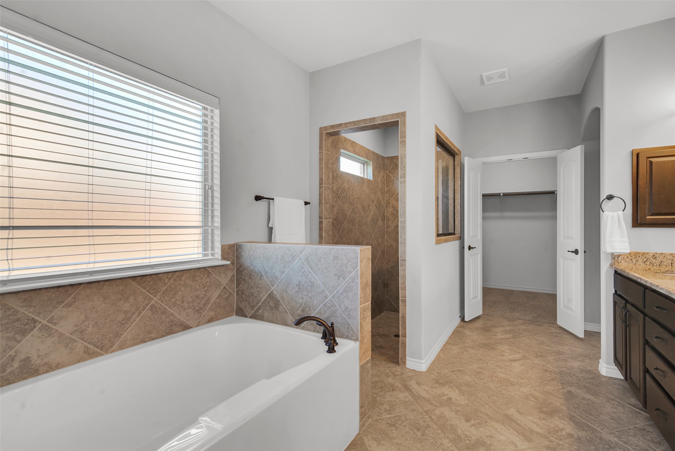 116 Mundelein Drive Oak Point TX 75068