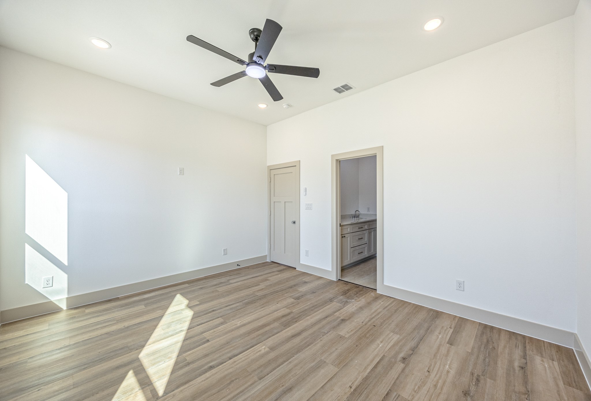 2613 Walker Street Fort Worth TX 76105