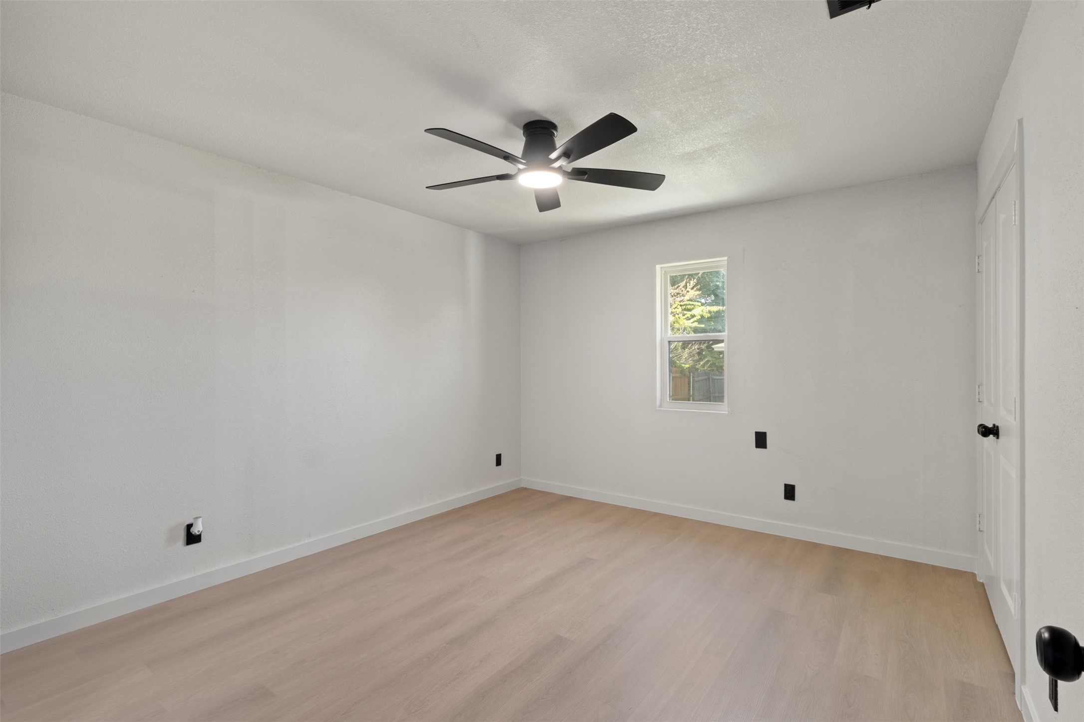 2305 Fenestra Drive Dallas TX 75228