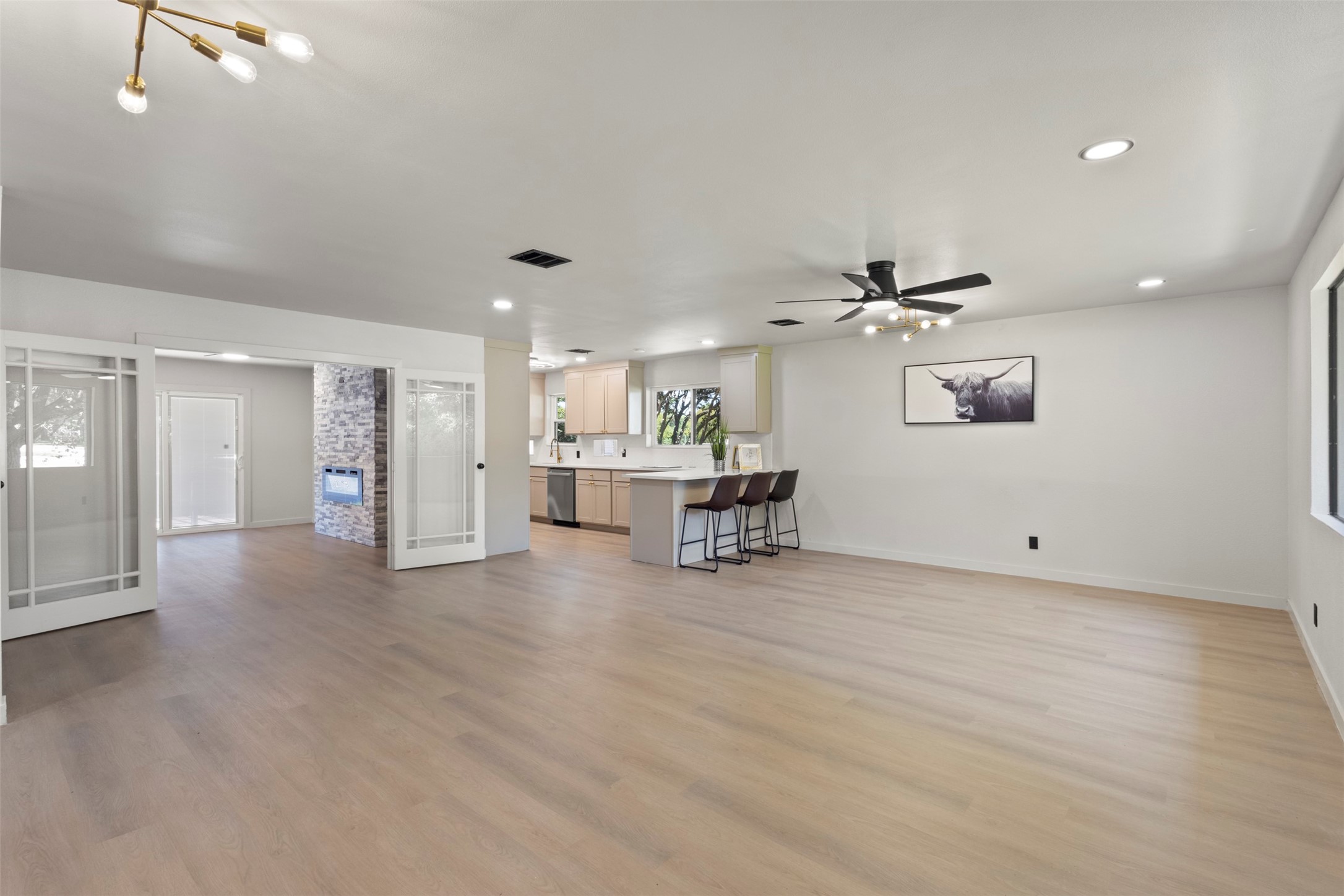2305 Fenestra Drive Dallas TX 75228