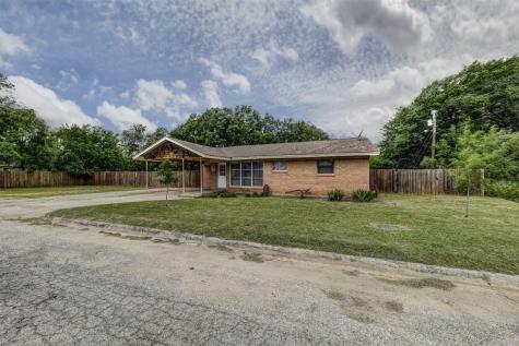 400 S Vick Street Decatur TX 76234