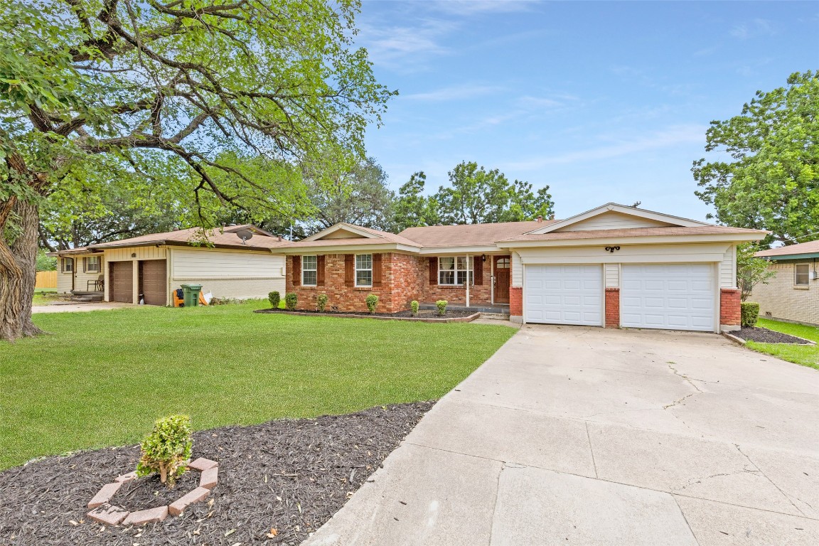 332 Lawana Drive Bedford TX 76022
