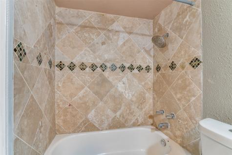 5302 Heather Glen Drive Garland TX 75043