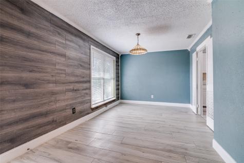 5302 Heather Glen Drive Garland TX 75043