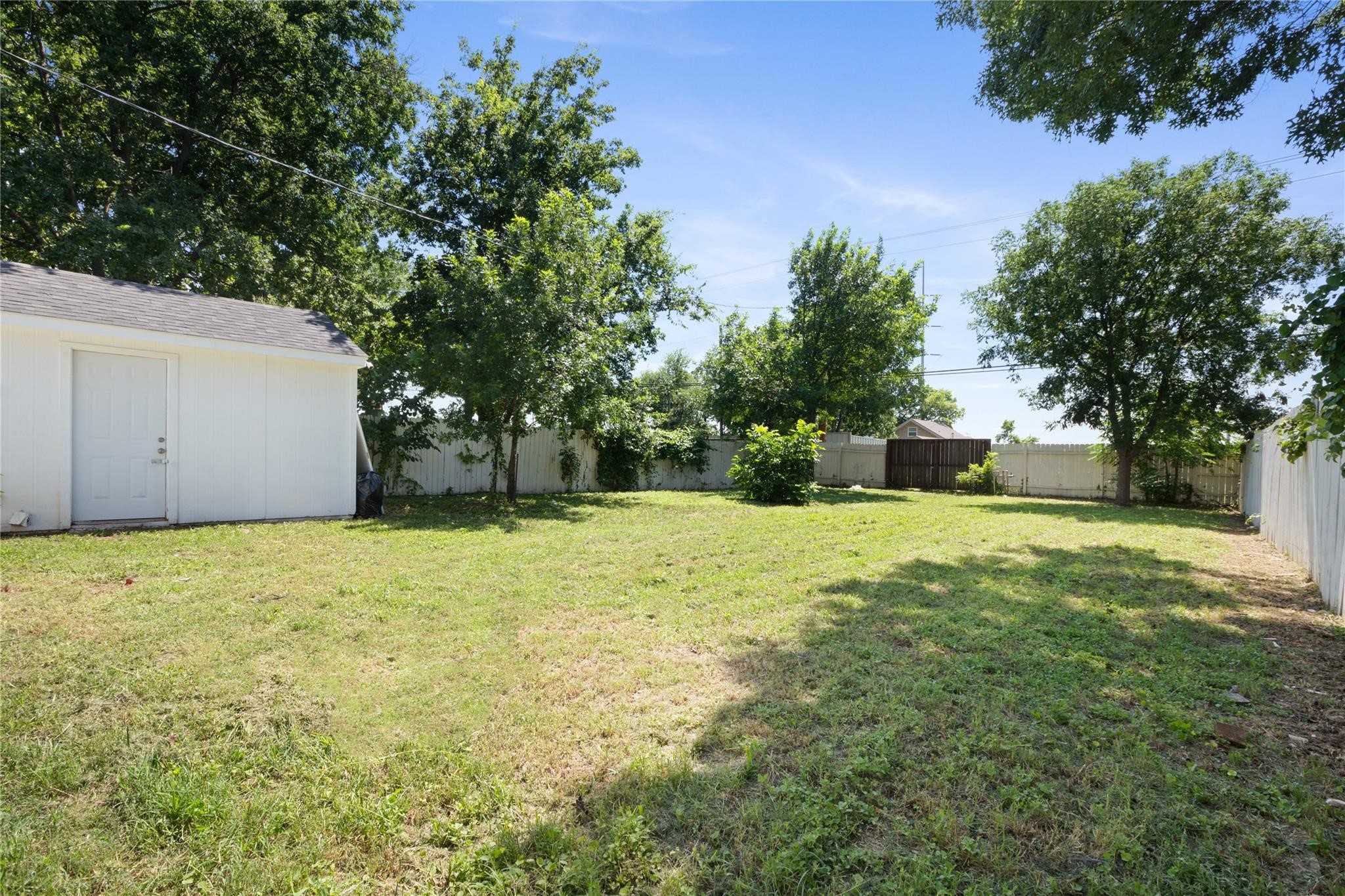 703 N Jester Avenue Dallas TX 75211