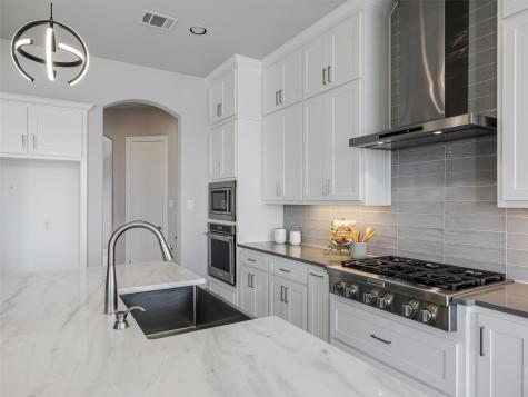 8416 Western The Colony TX 75056