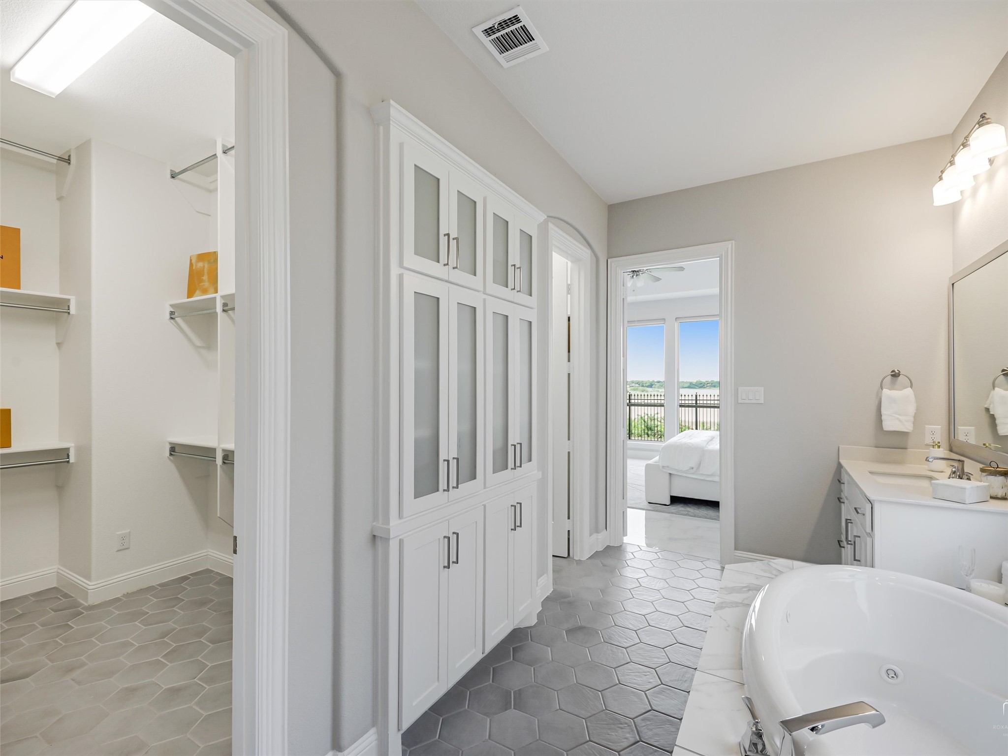 8416 Western The Colony TX 75056