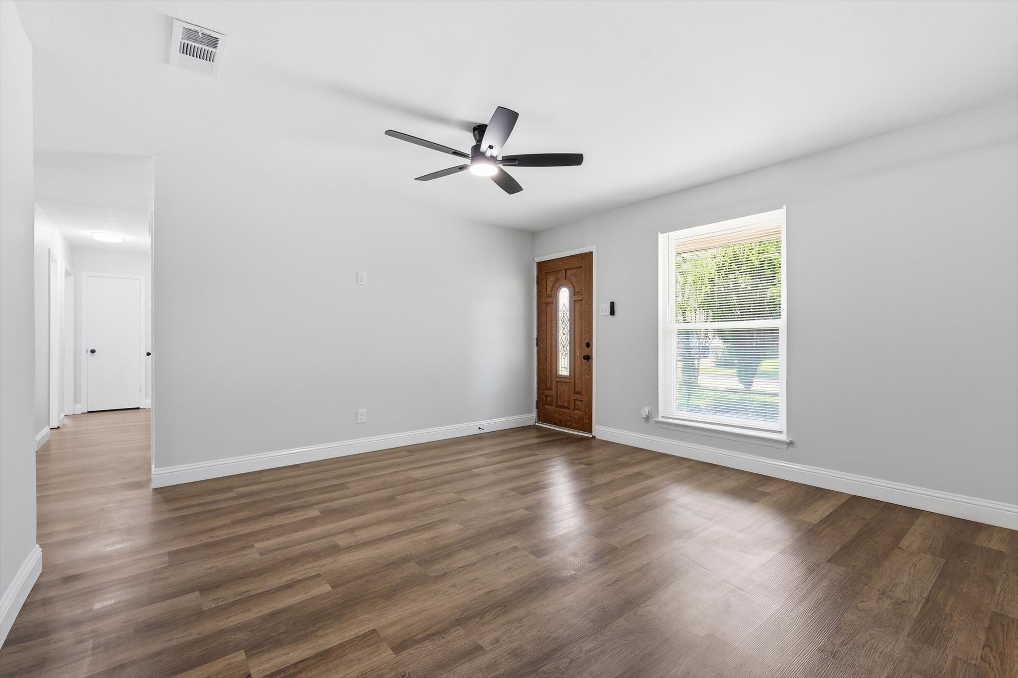 306 Baron Place Grand Prairie TX 75051