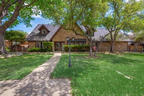 4004 Diamond Loch W North Richland Hills TX 76180