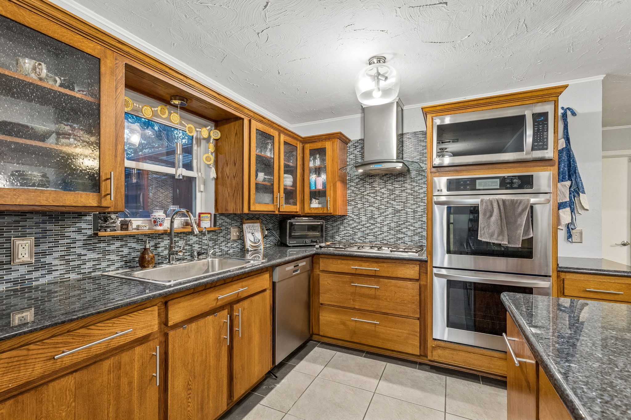 1709 Timbers Drive Irving TX 75061