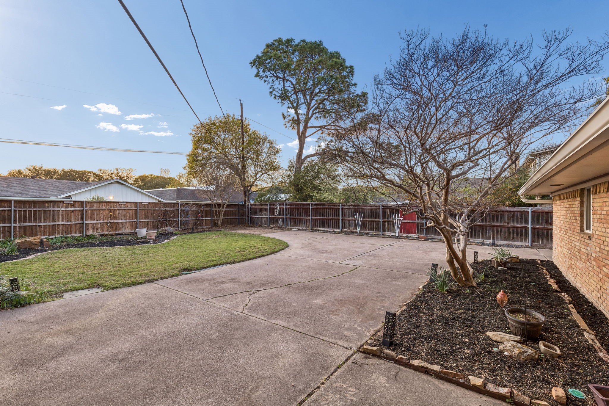 1709 Timbers Drive Irving TX 75061