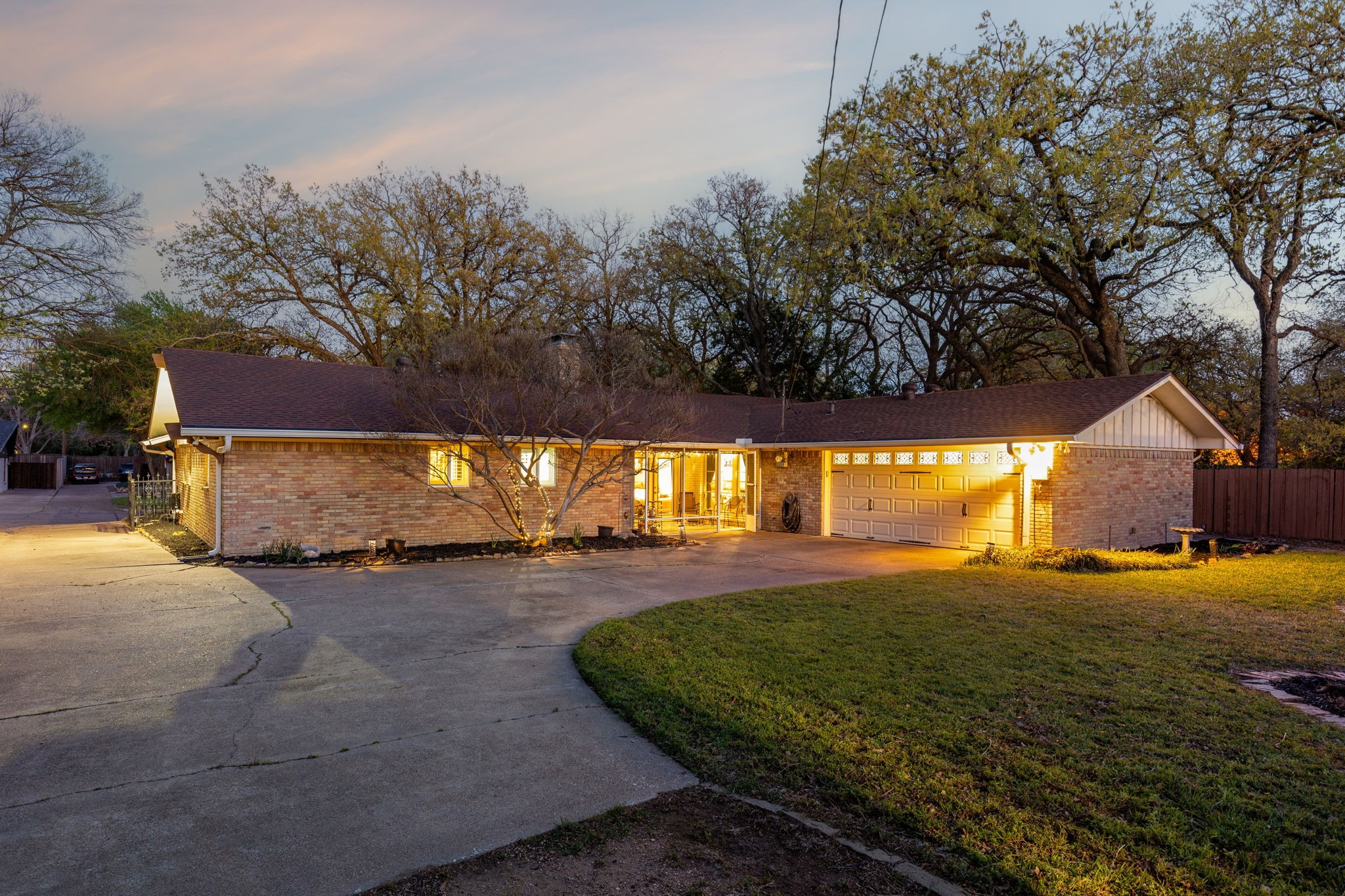 1709 Timbers Drive Irving TX 75061