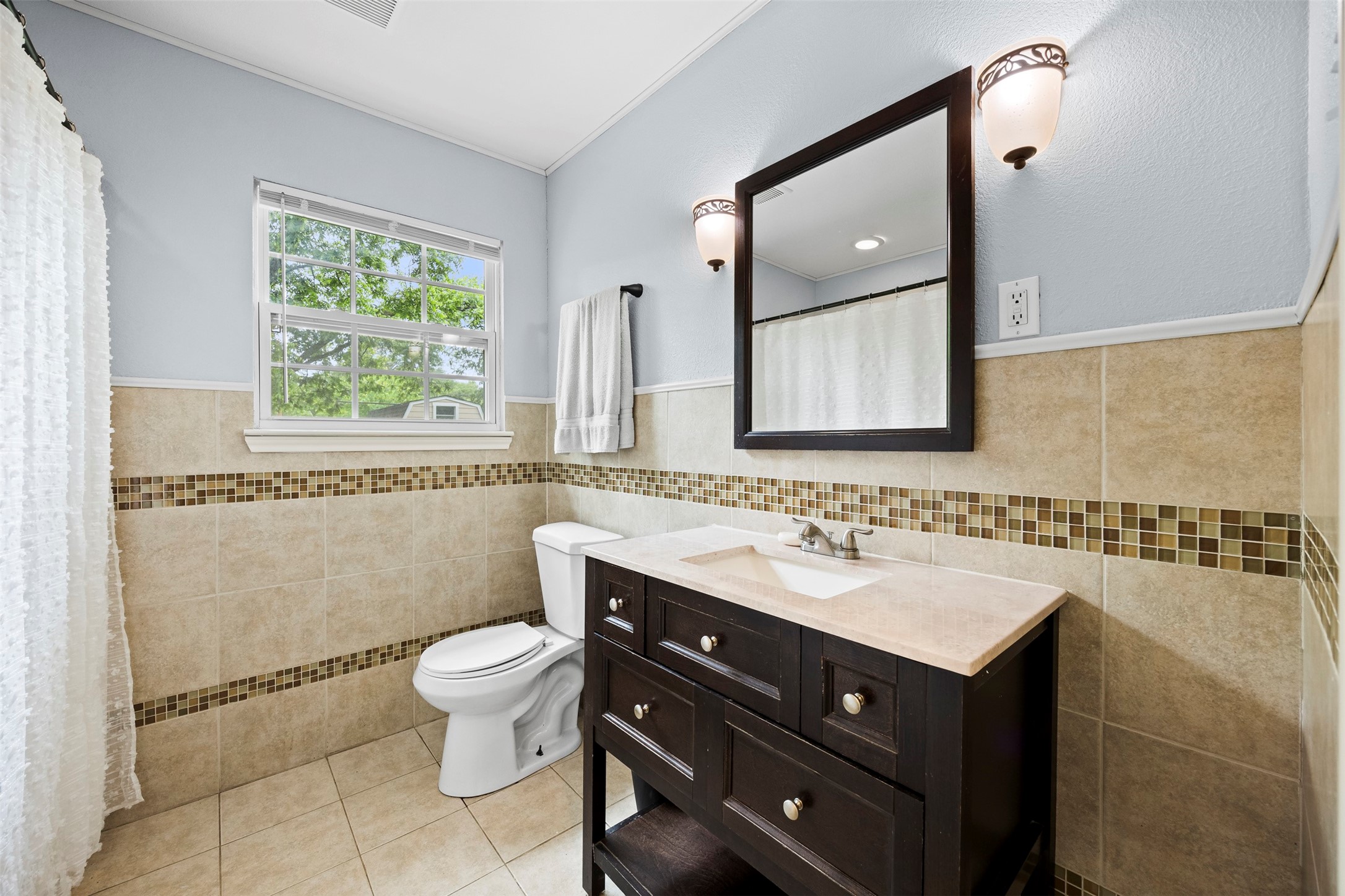1804 Stewart Drive Arlington TX 76013