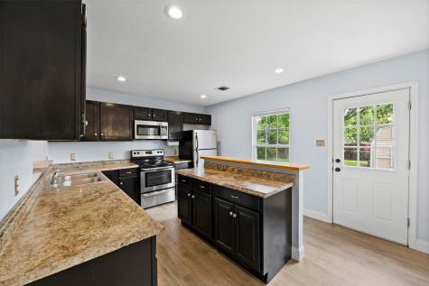 1804 Stewart Drive Arlington TX 76013