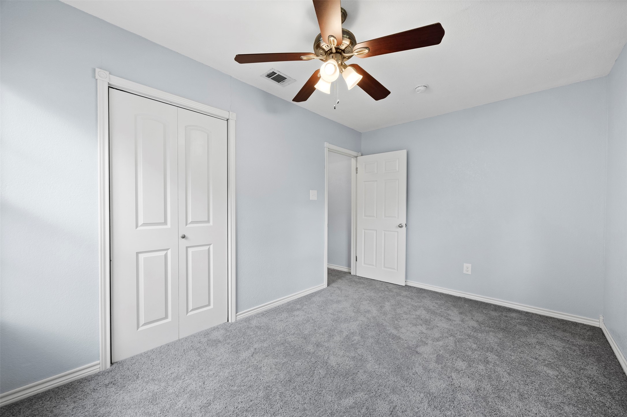 1804 Stewart Drive Arlington TX 76013