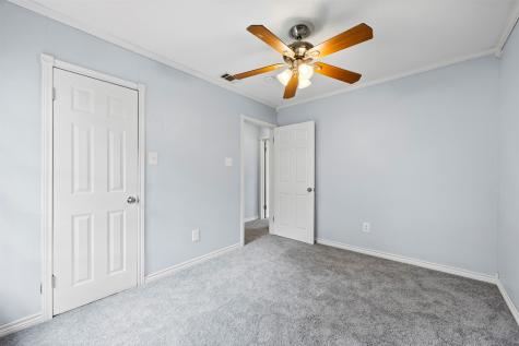 1804 Stewart Drive Arlington TX 76013