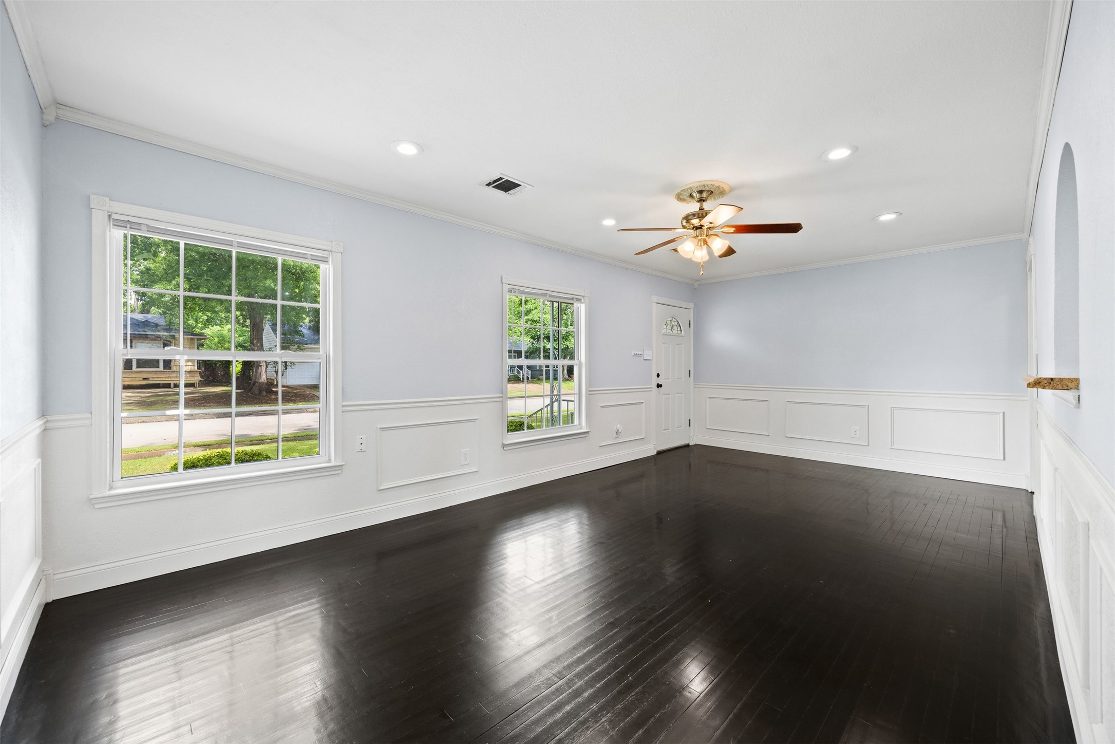 1804 Stewart Drive Arlington TX 76013