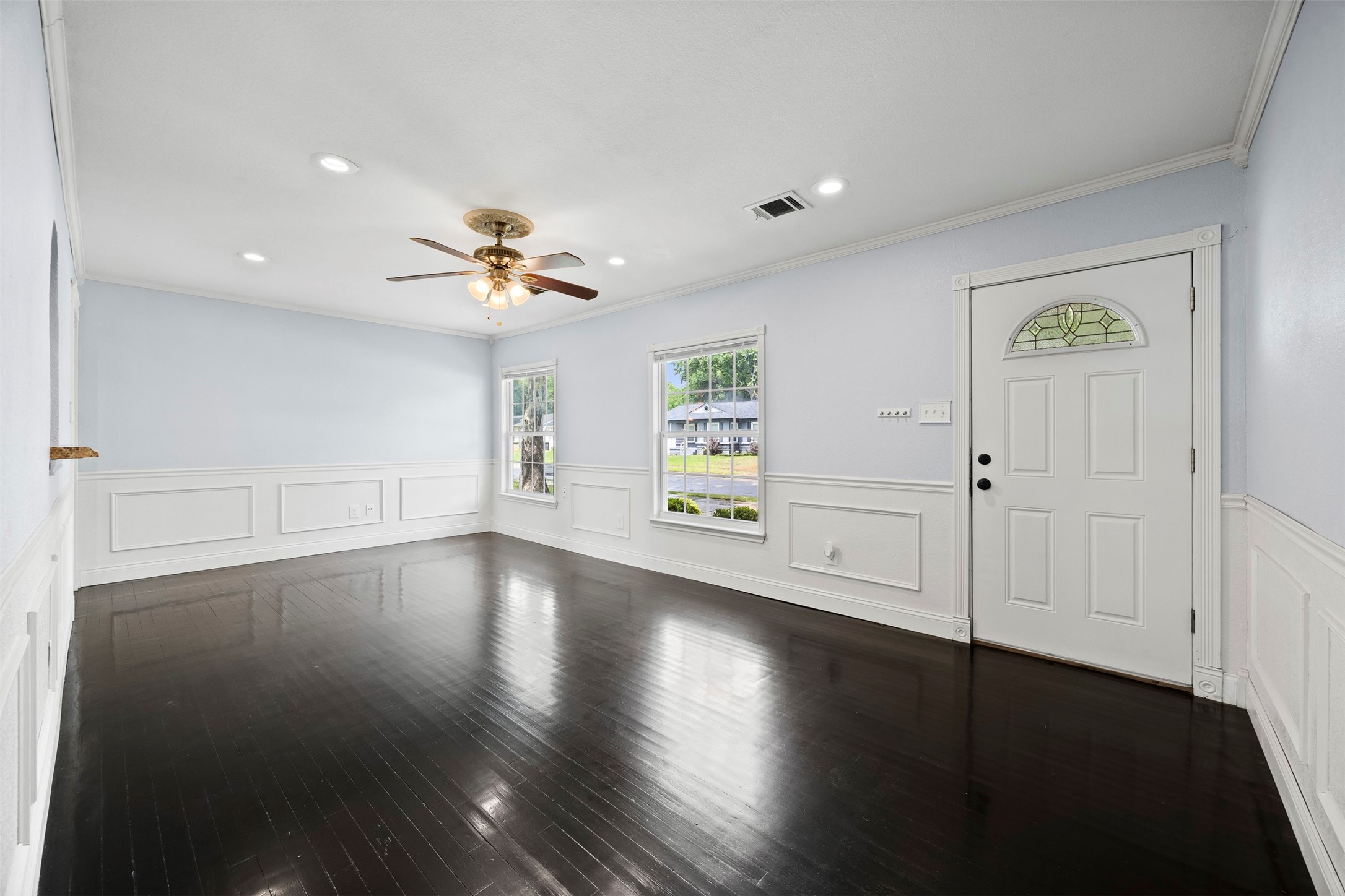 1804 Stewart Drive Arlington TX 76013