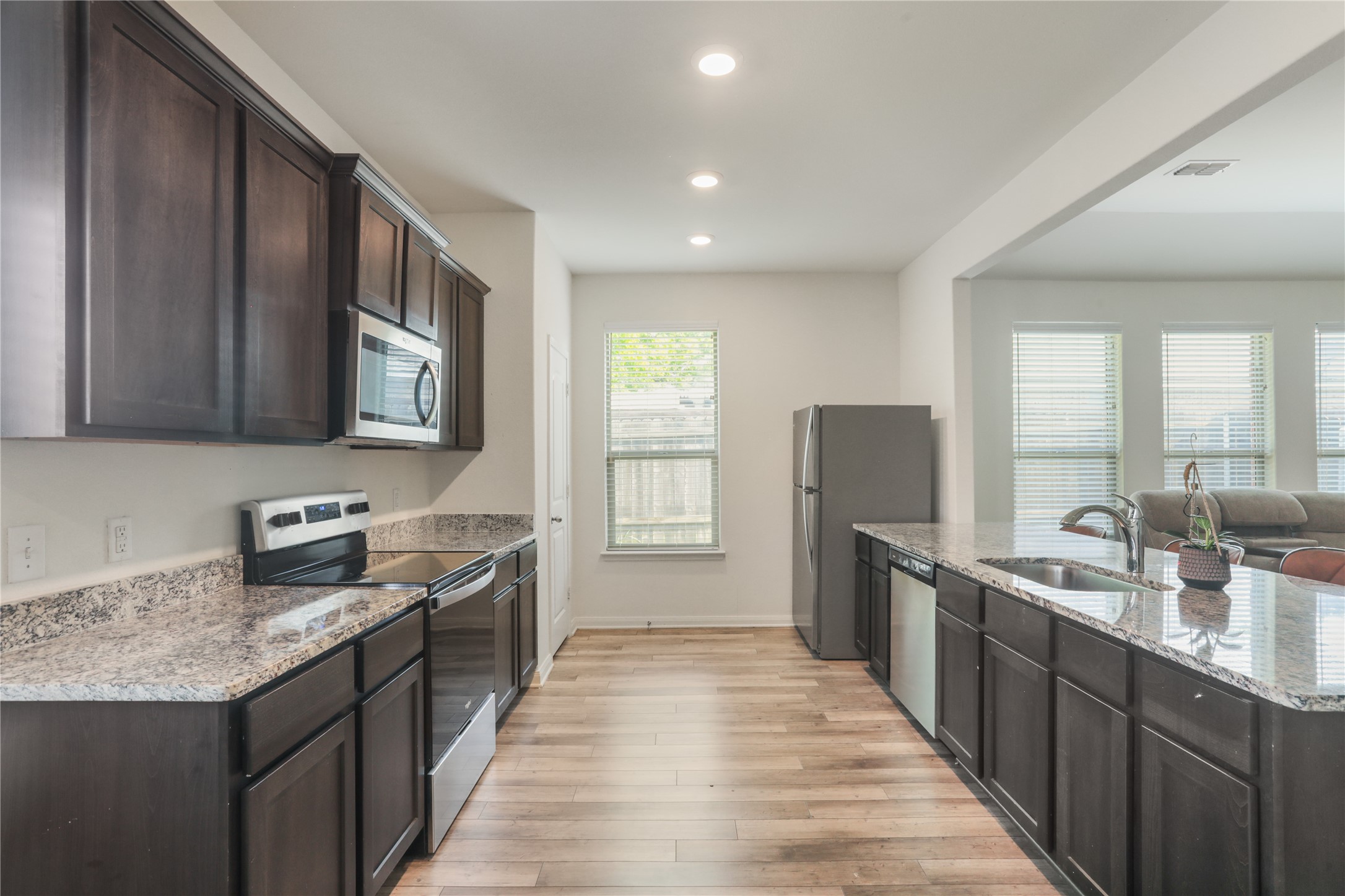 186 Aster Drive Sanger TX 76266