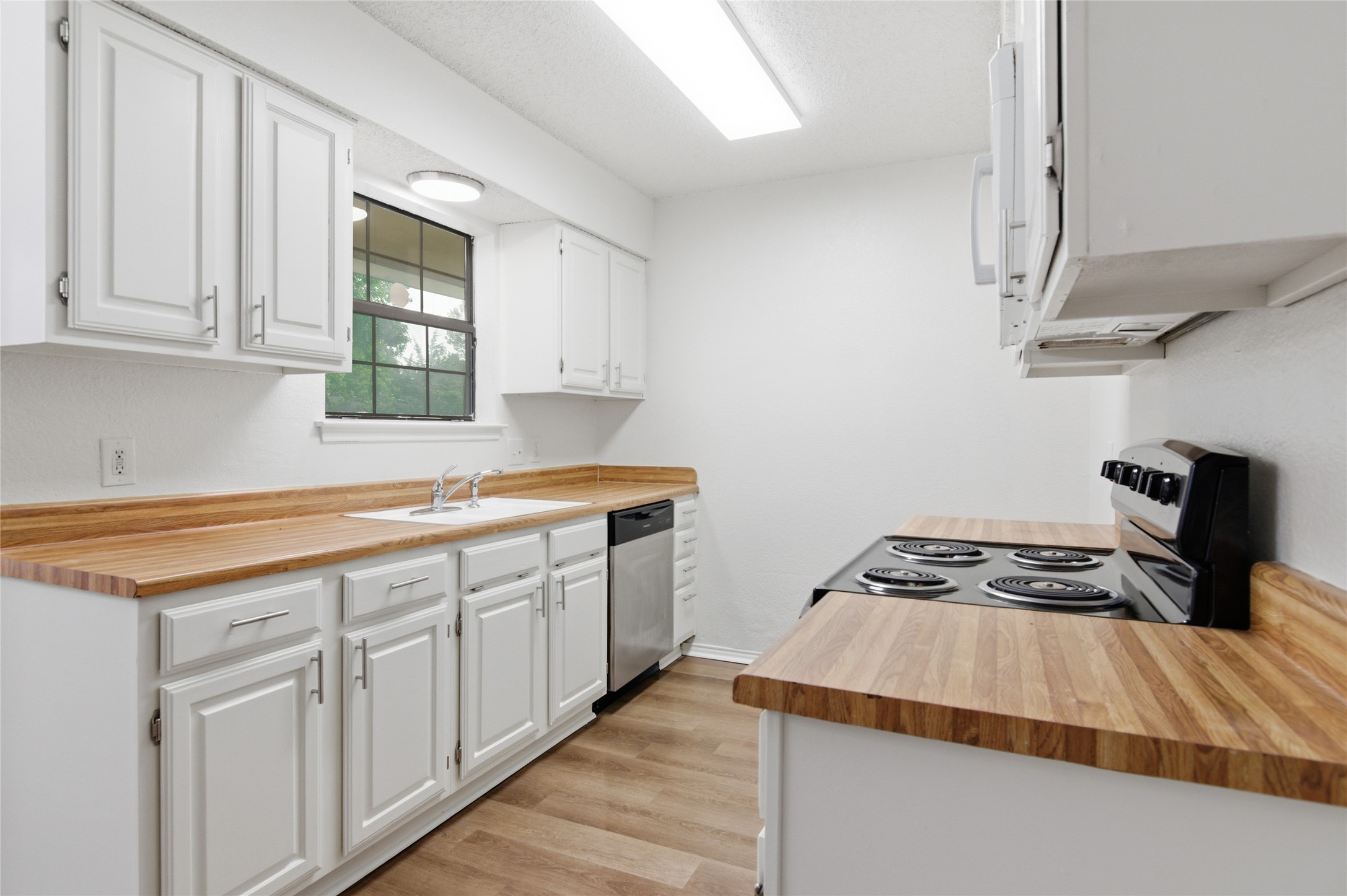 209 Blue Ridge Trail Saginaw TX 76179
